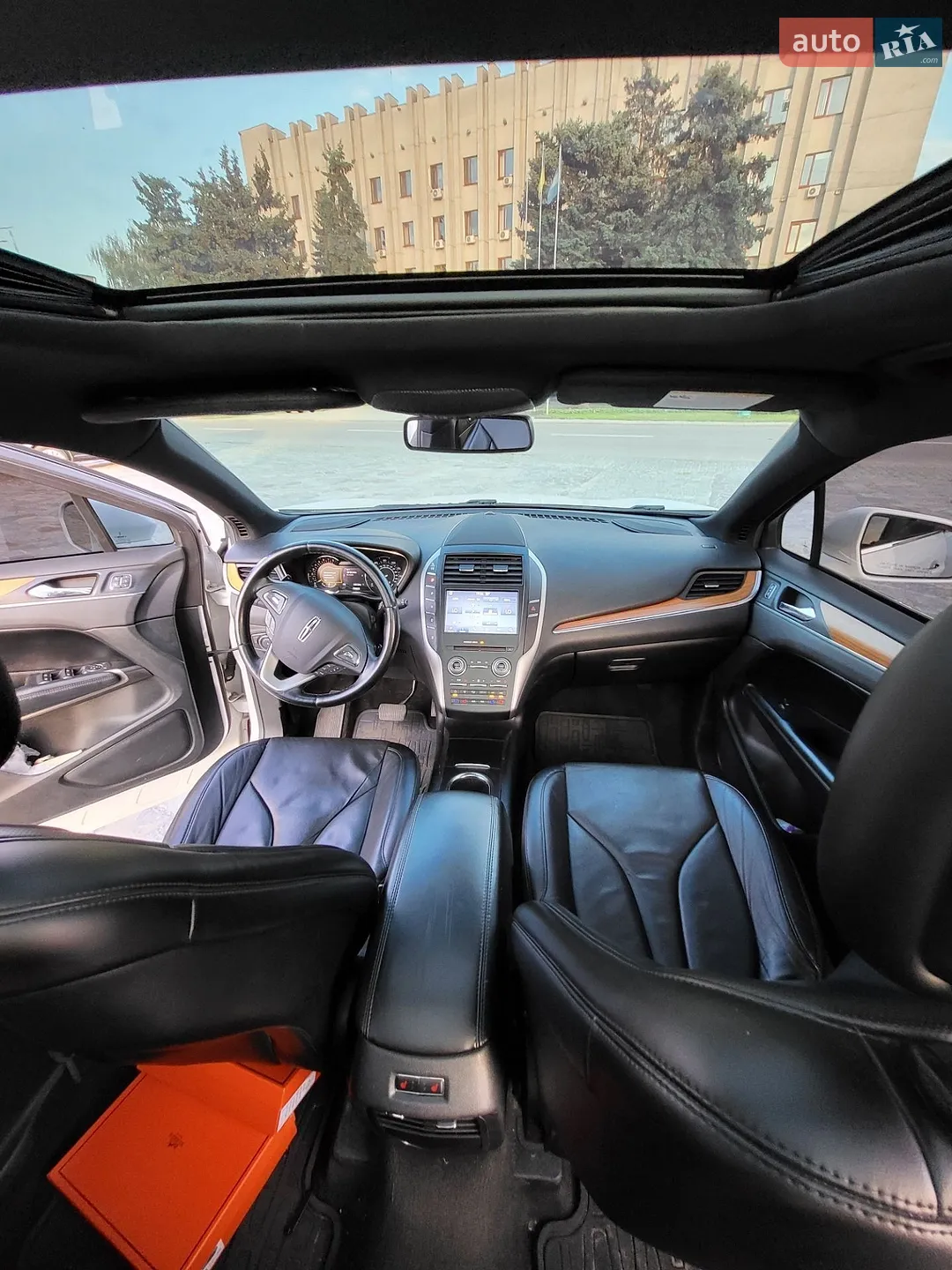 2016 Lincoln MKC - мініатюра 8
