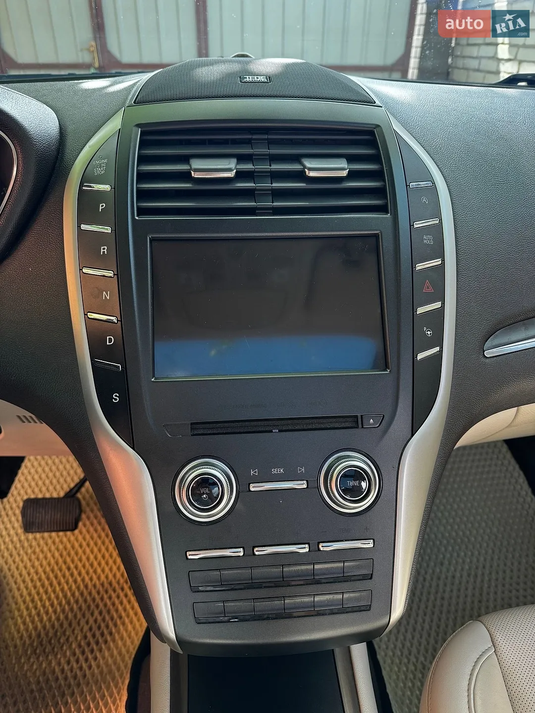 2018 Lincoln MKC - мініатюра 21