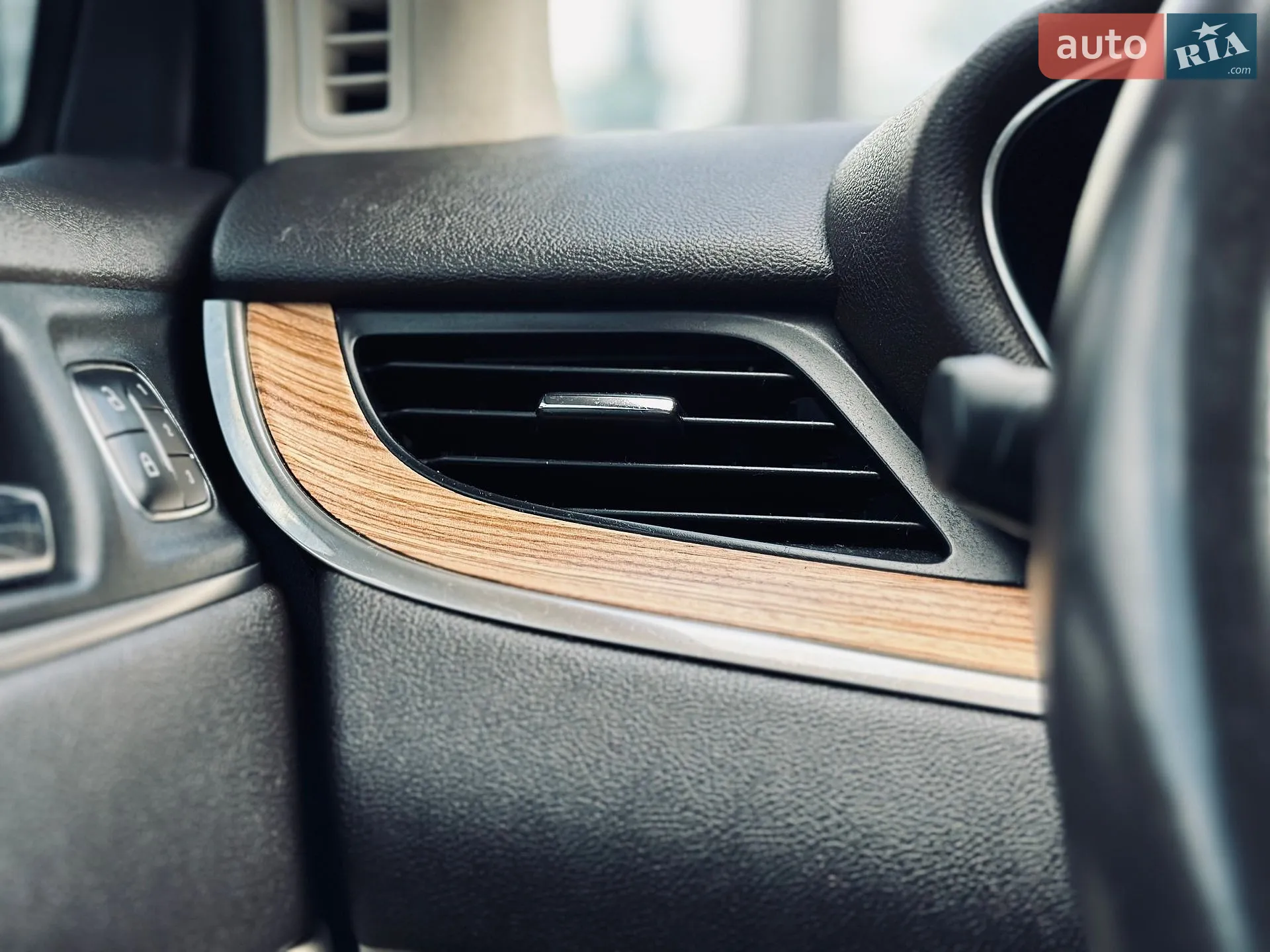 2015 Lincoln MKC - мініатюра 7