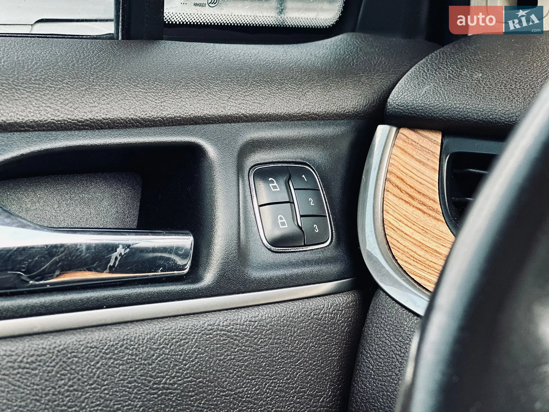2015 Lincoln MKC - мініатюра 13