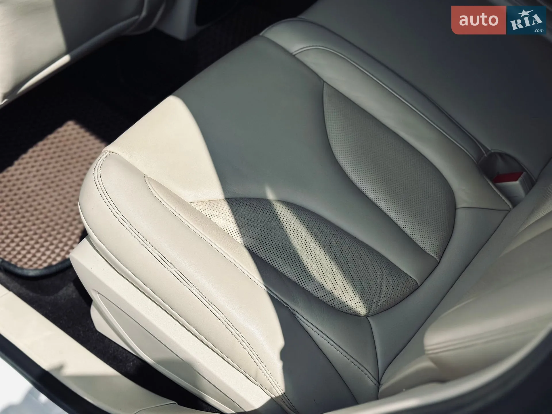 2015 Lincoln MKC - мініатюра 23