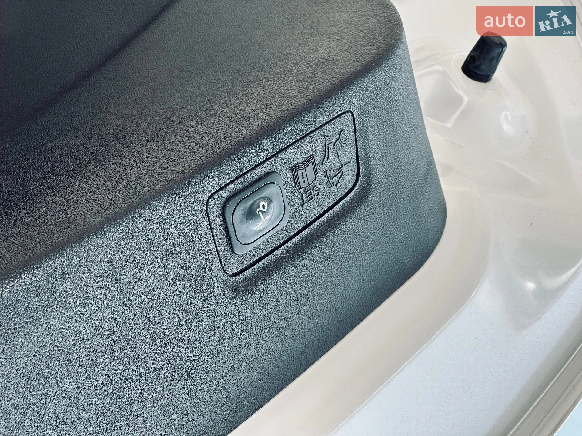2015 Lincoln MKC - мініатюра 30