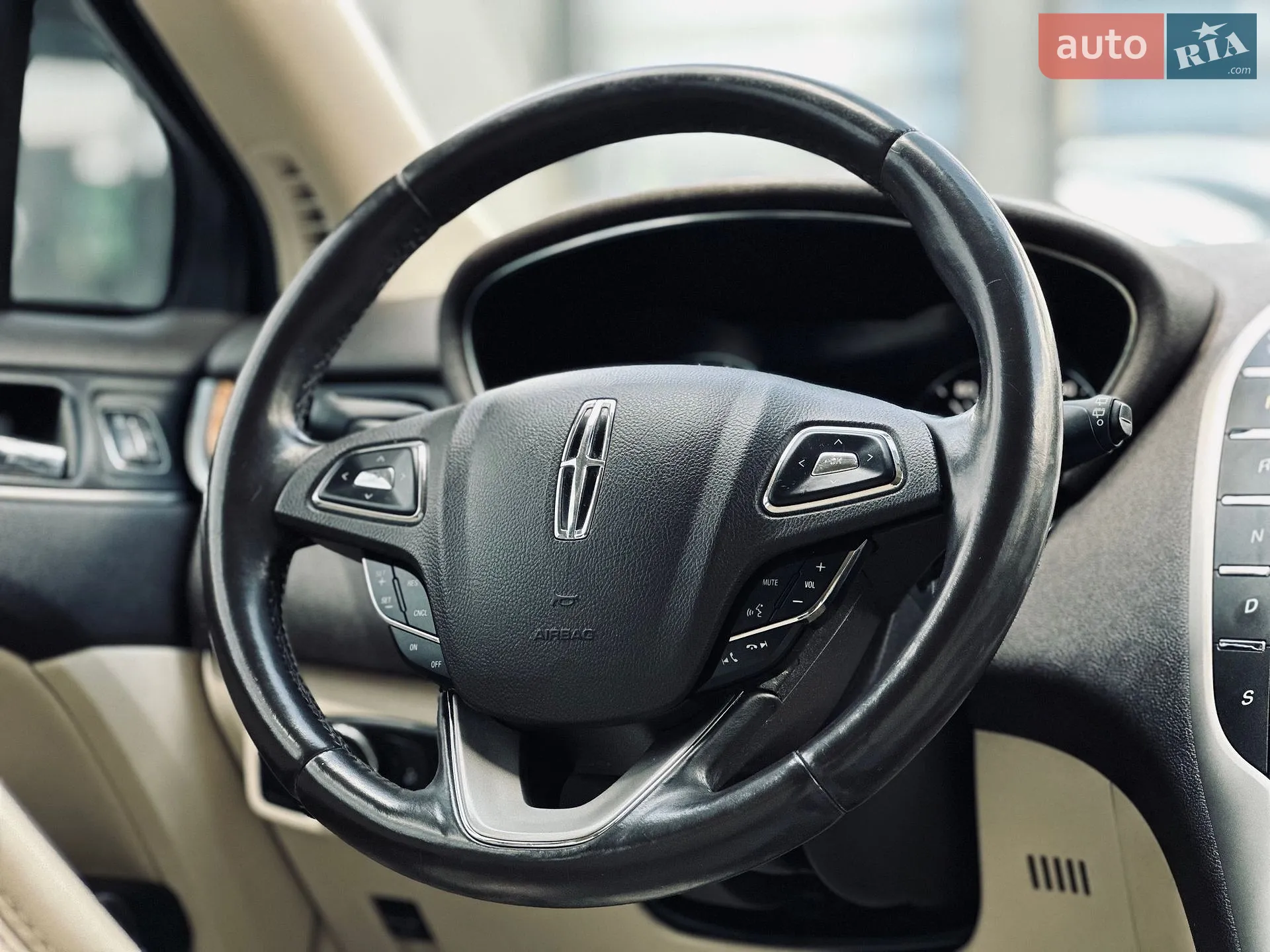 2015 Lincoln MKC - мініатюра 39