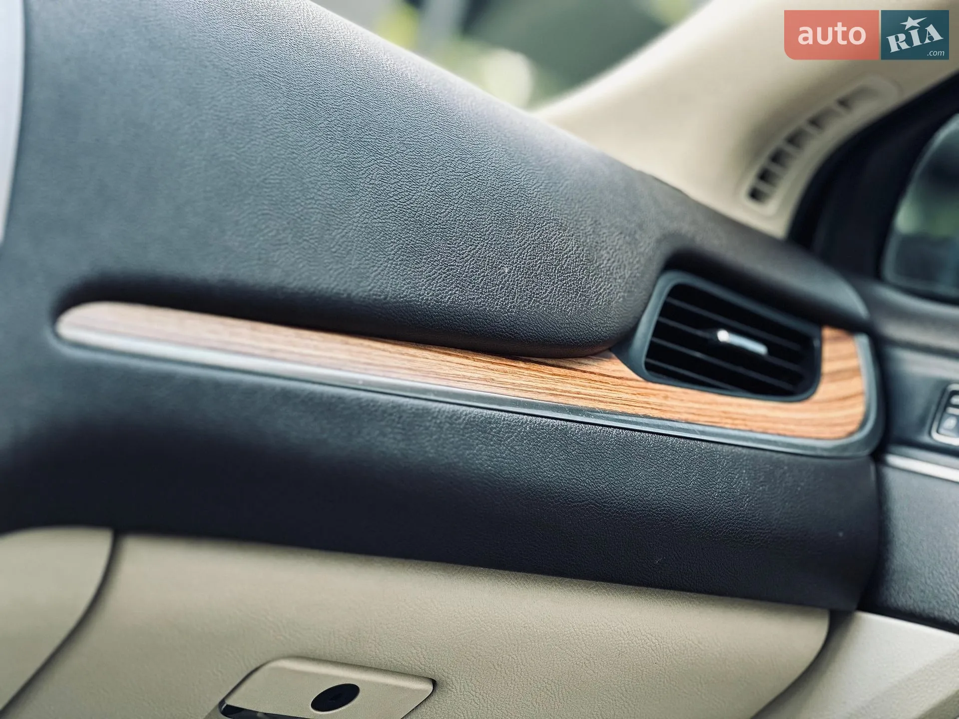 2015 Lincoln MKC - мініатюра 51