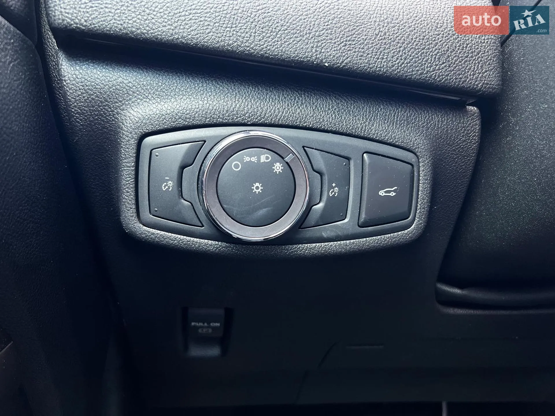 2019 Lincoln MKC - мініатюра 15