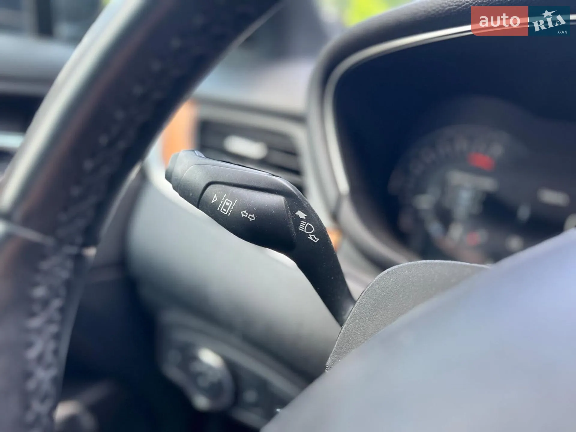 2019 Lincoln MKC - мініатюра 18