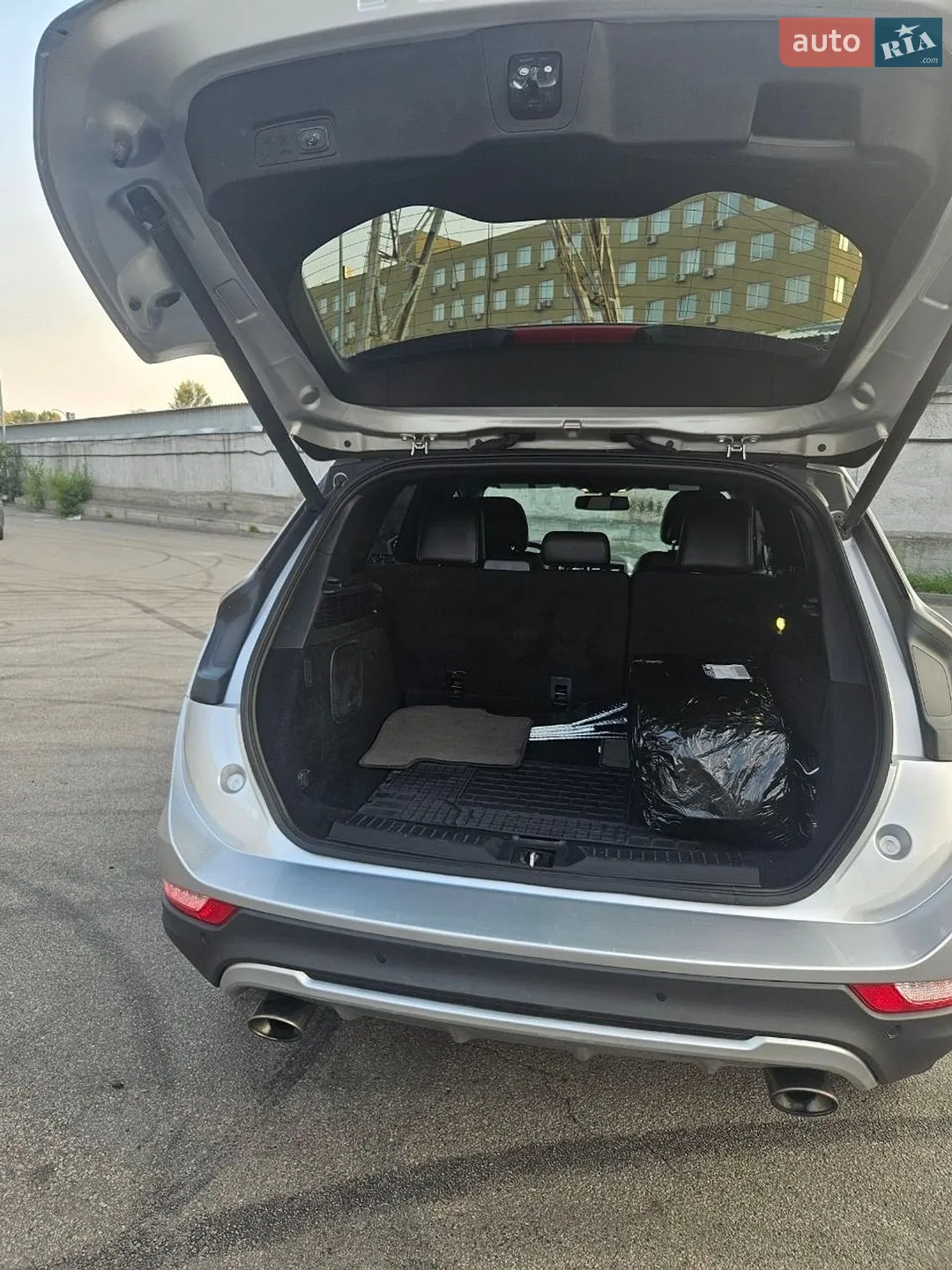 2016 Lincoln MKC - мініатюра 3
