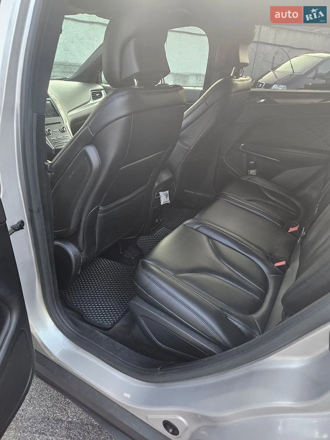 2016 Lincoln MKC - мініатюра 4