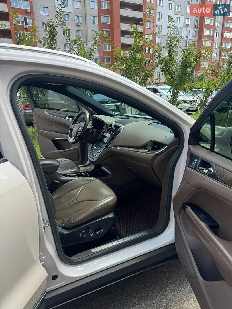 2016 Lincoln MKC - мініатюра 8