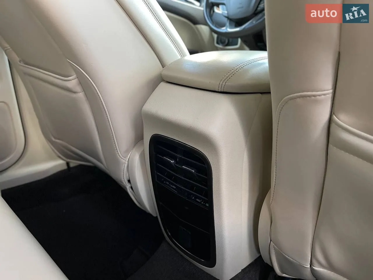 2014 Lincoln MKC - мініатюра 30