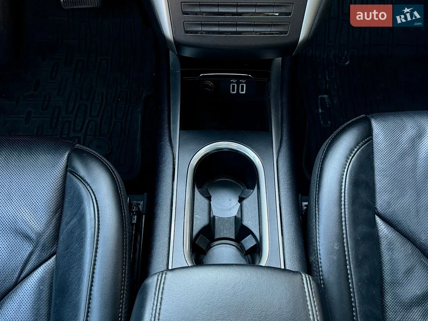 2019 Lincoln MKC - мініатюра 18