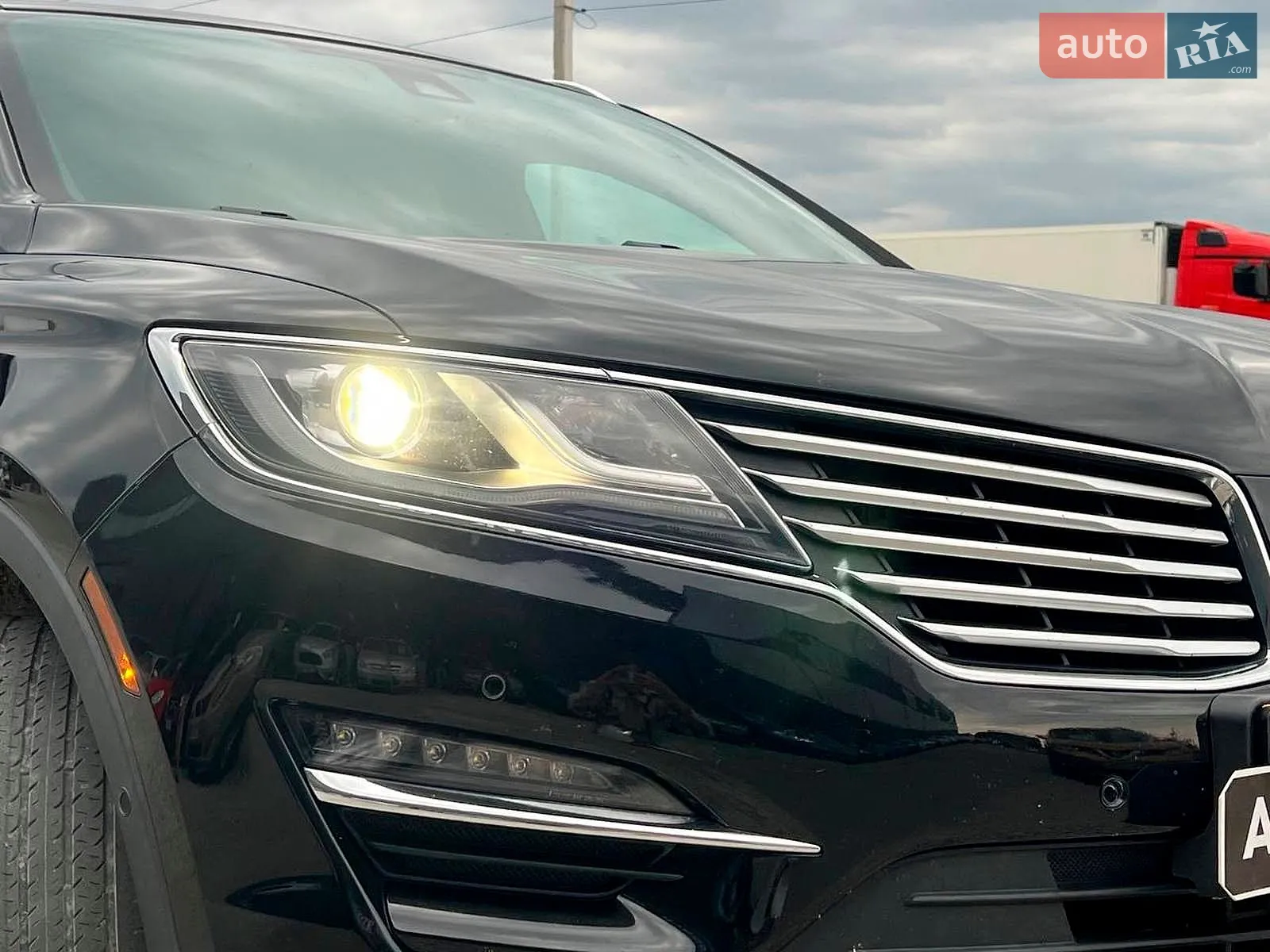 2016 Lincoln MKC - мініатюра 13