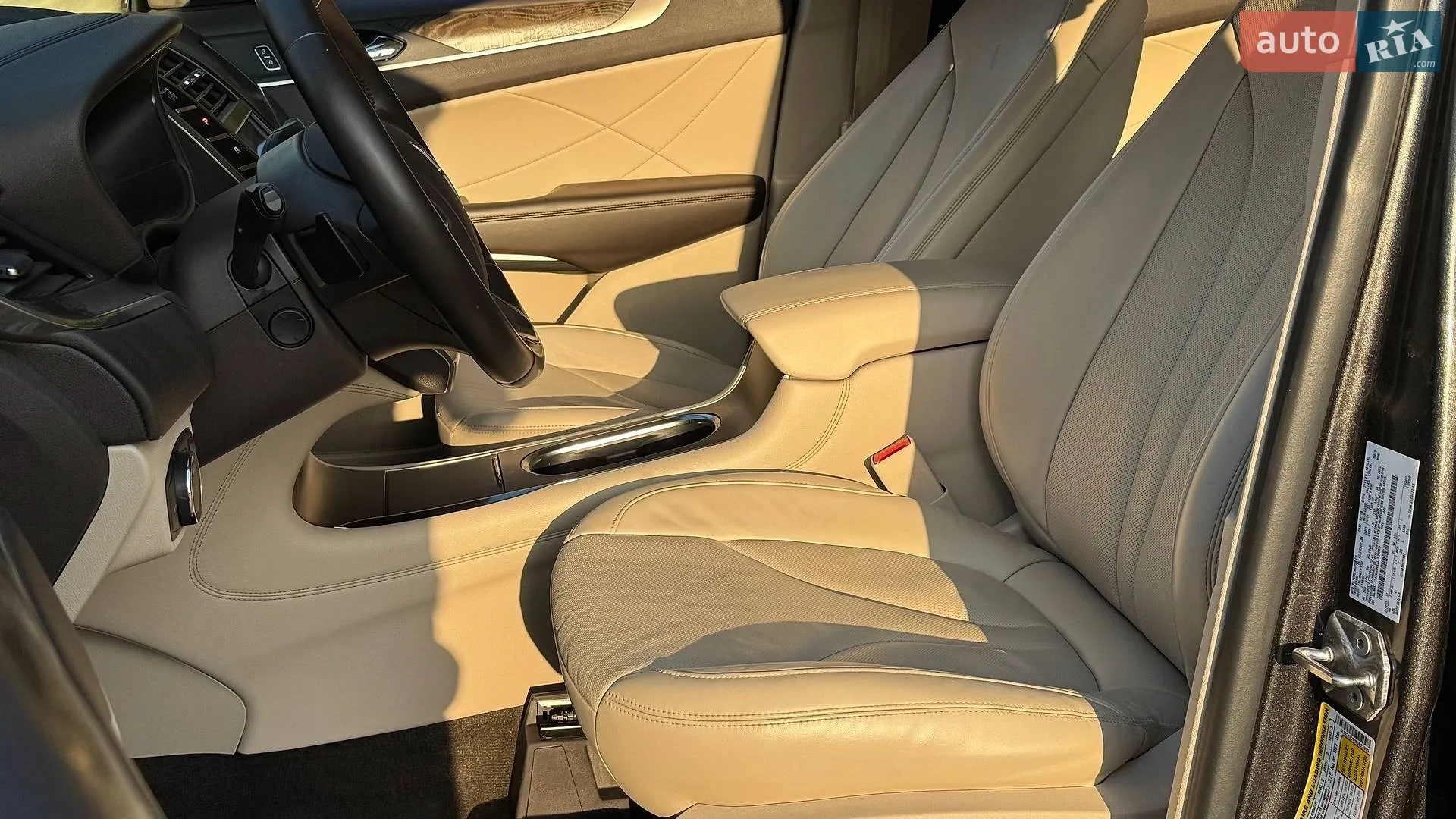 2018 Lincoln MKC - мініатюра 15