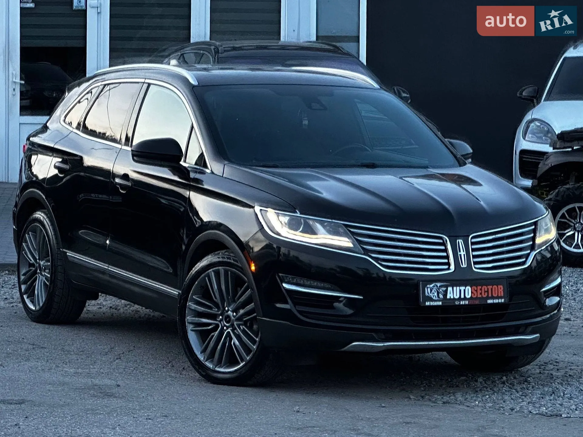 2014 Lincoln MKC - мініатюра 2