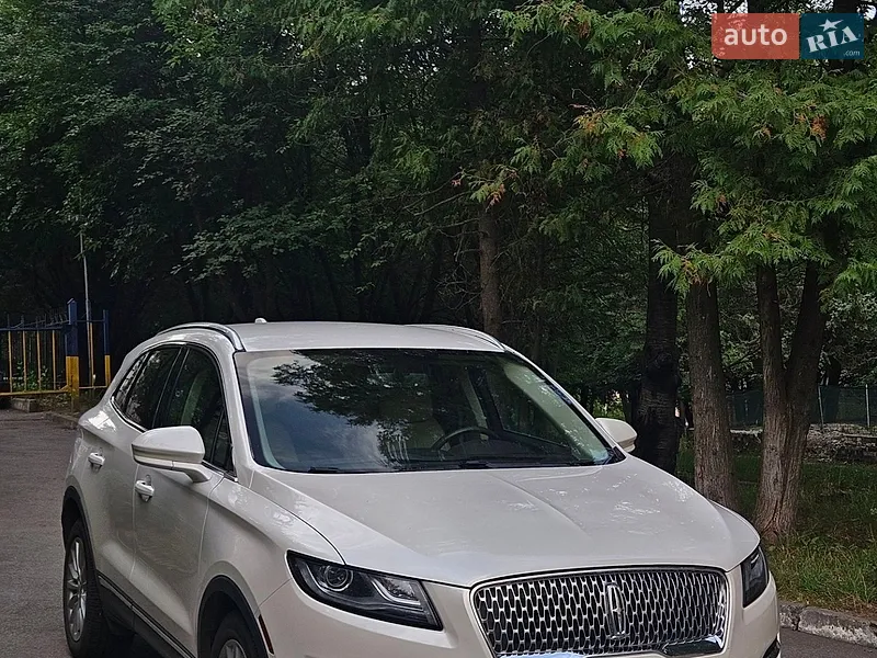 Lincoln MKC