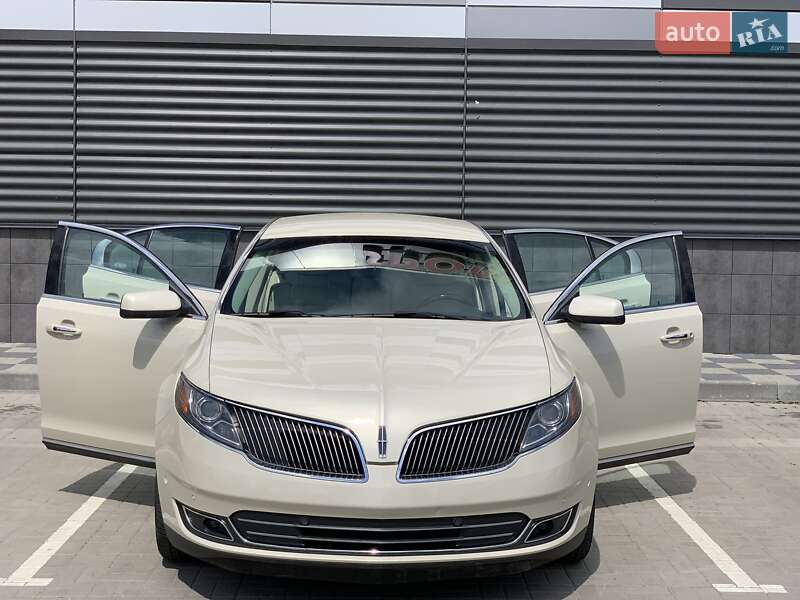 Седан Lincoln MKS 2014 в Черкассах
