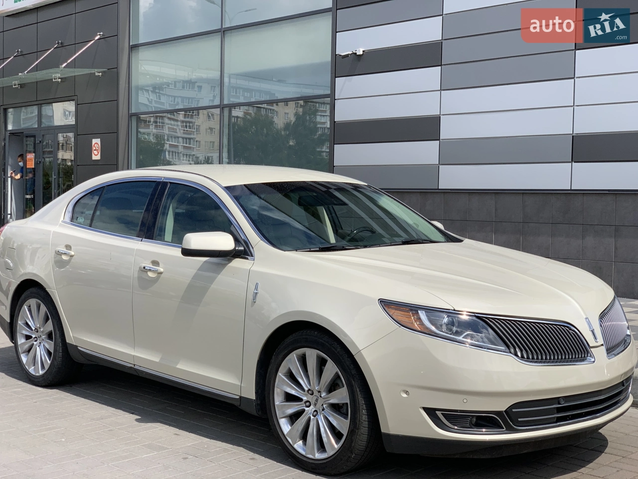 2014 Lincoln MKS - мініатюра 4