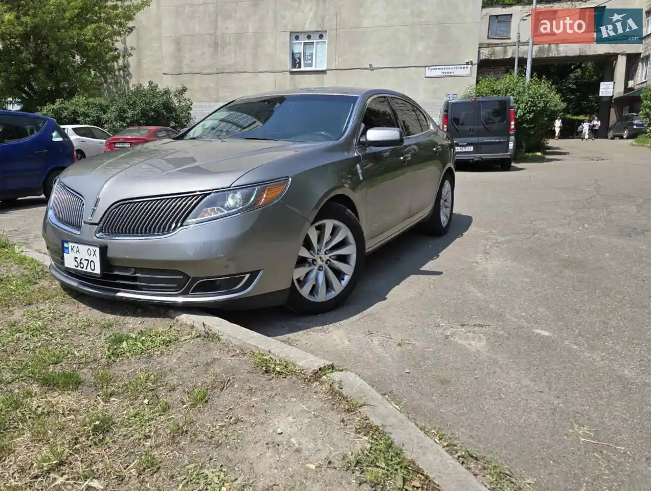 2014 Lincoln MKS - мініатюра 9