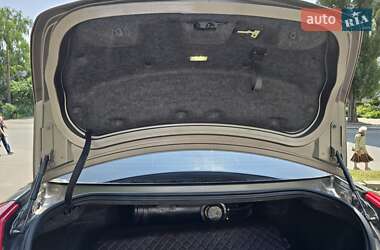 Седан Lincoln MKS 2015 в 