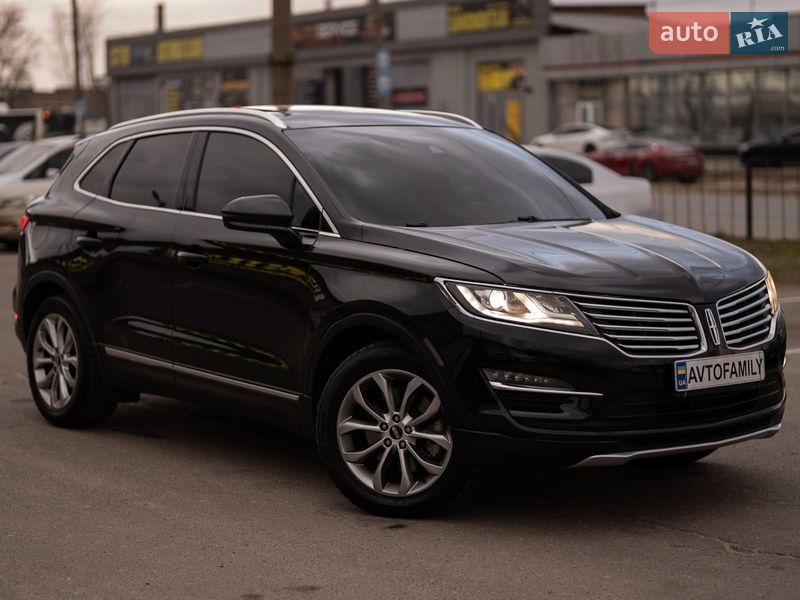 Седан Lincoln MKS 2014 в Дніпрі
