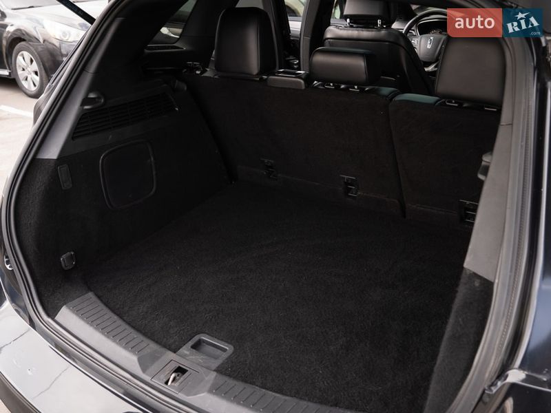 Седан Lincoln MKS 2014 в Дніпрі