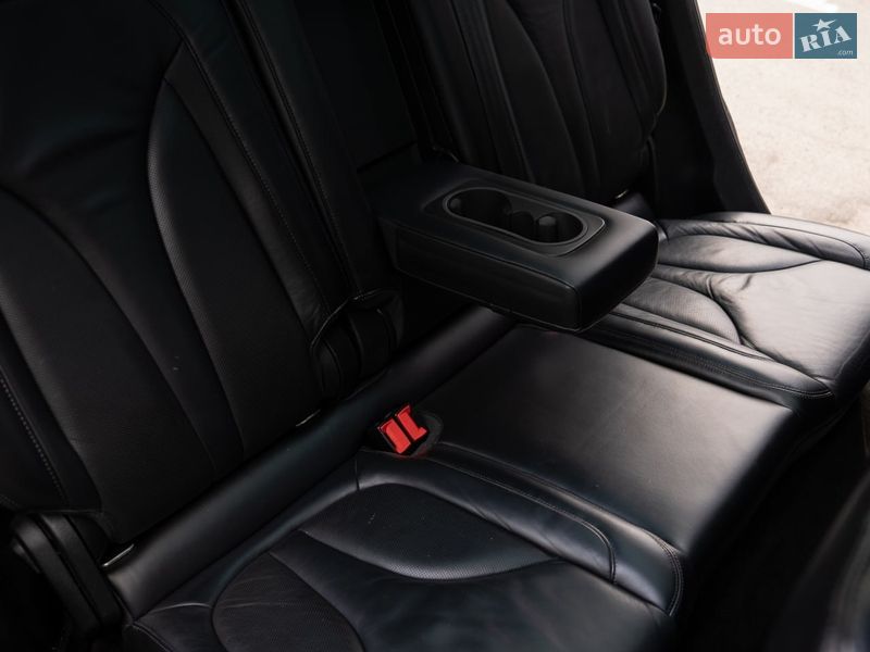 Седан Lincoln MKS 2014 в Дніпрі