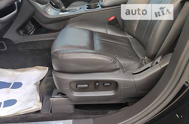 Минивэн Lincoln MKT 2016 в 