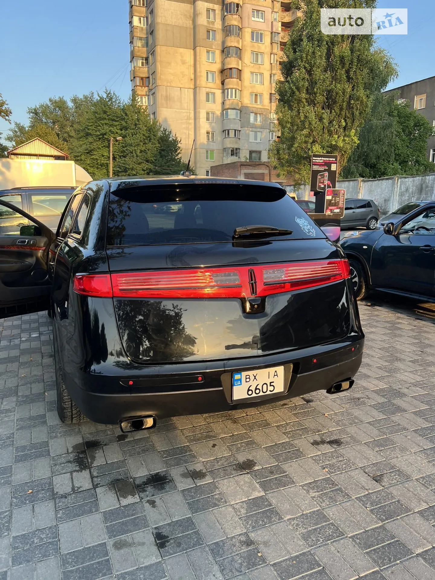 2018 Lincoln MKT - мініатюра 7