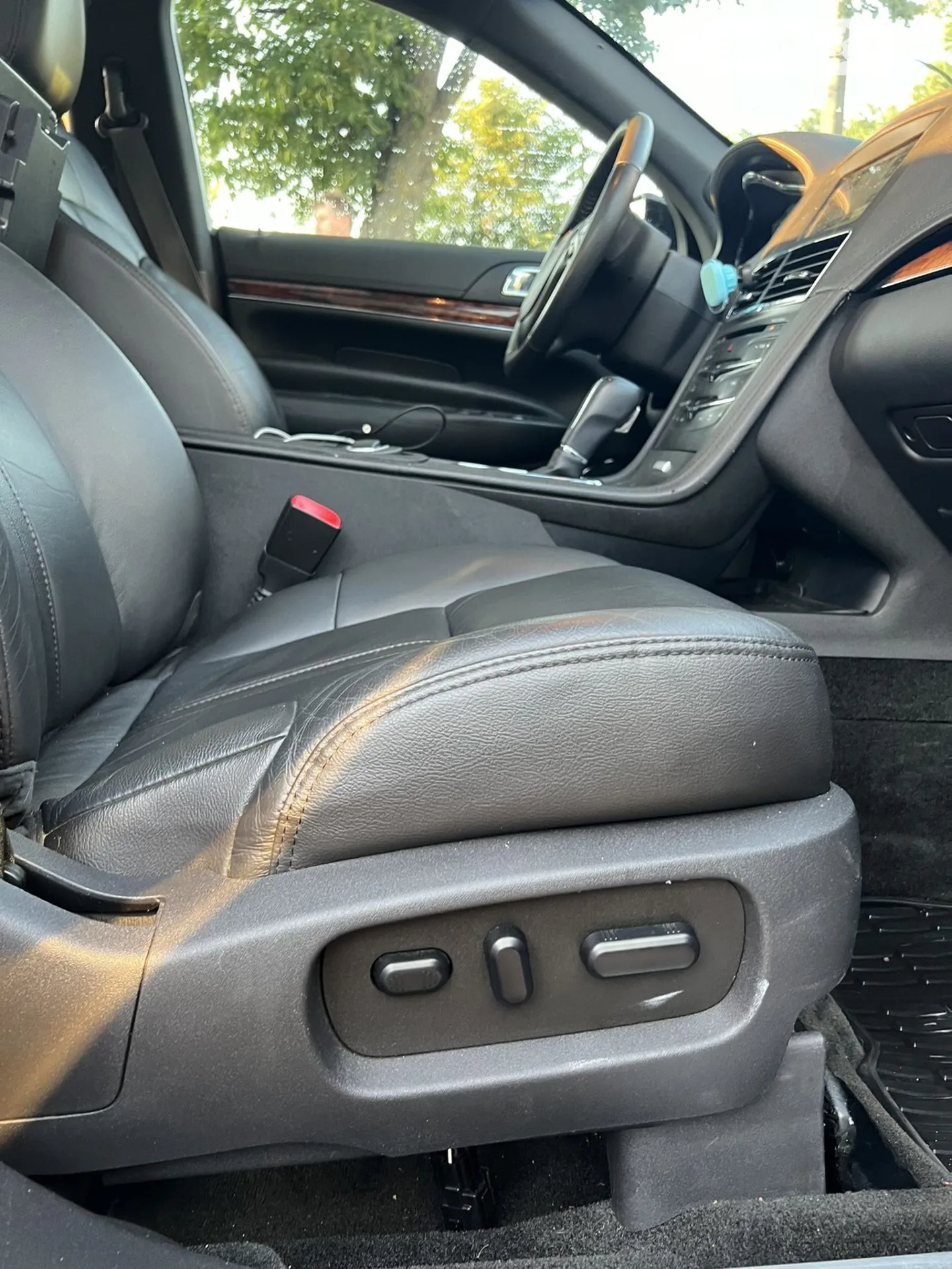 2018 Lincoln MKT - мініатюра 21