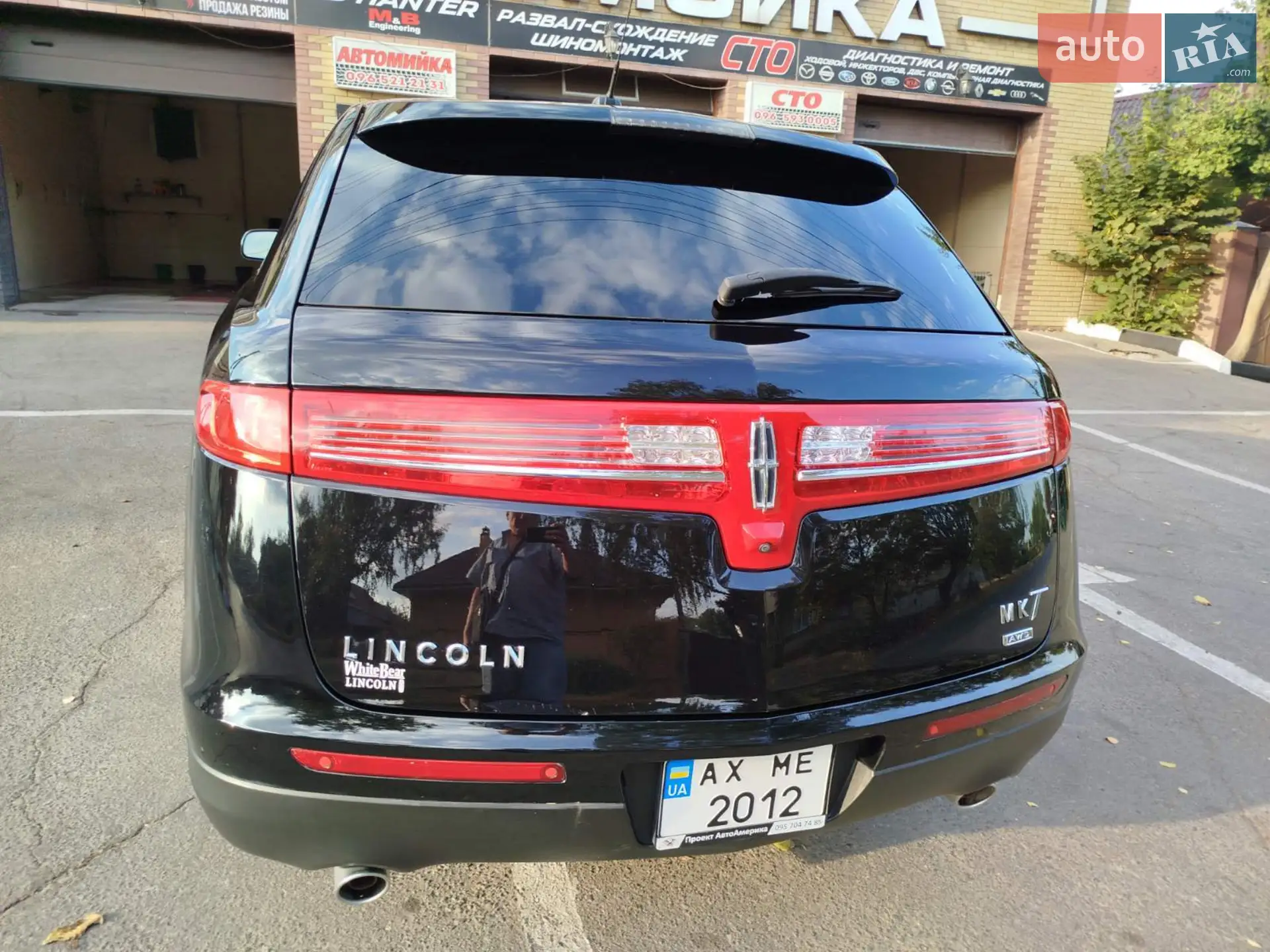 2017 Lincoln MKT - мініатюра 8