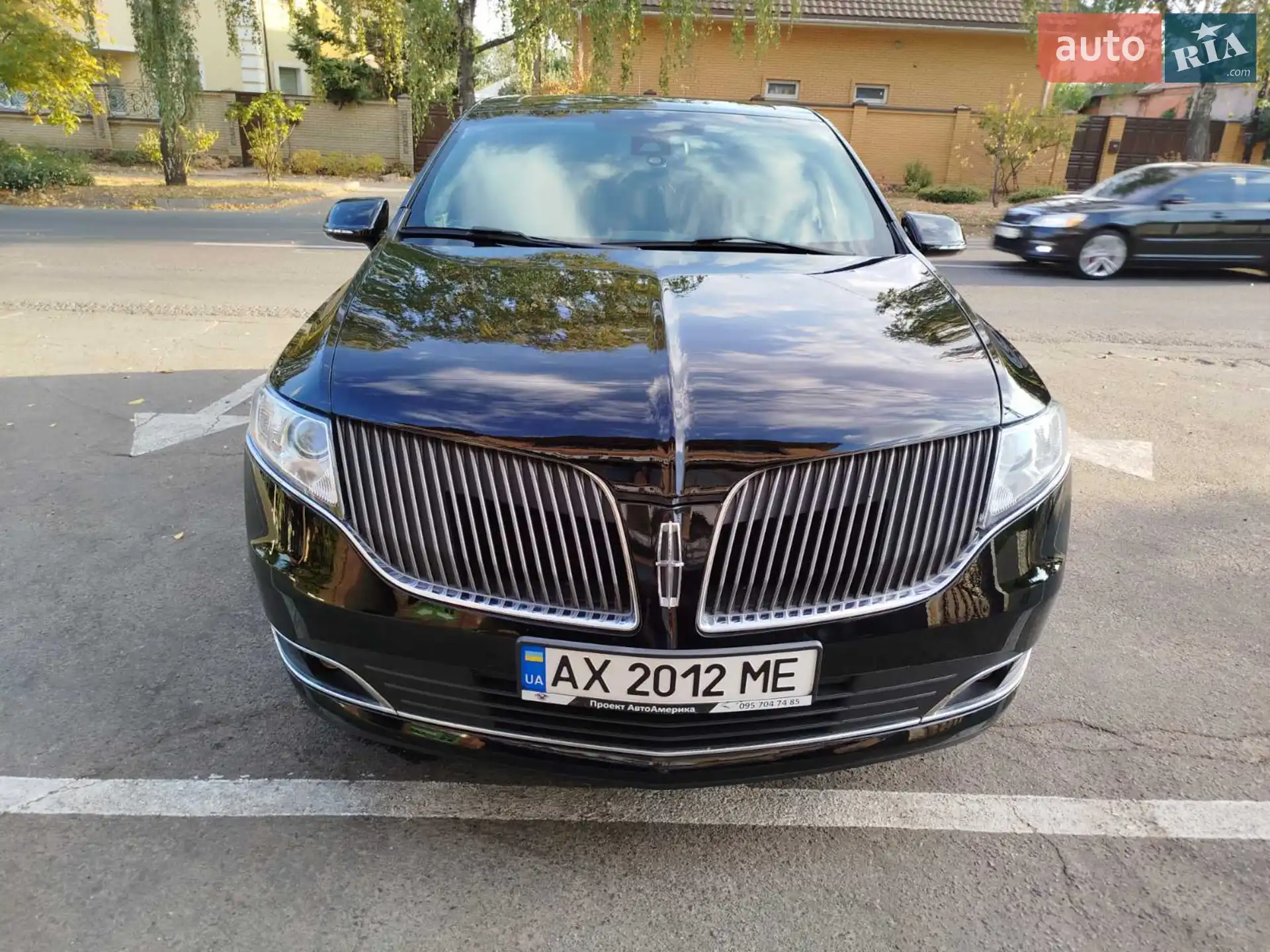 2017 Lincoln MKT - мініатюра 17