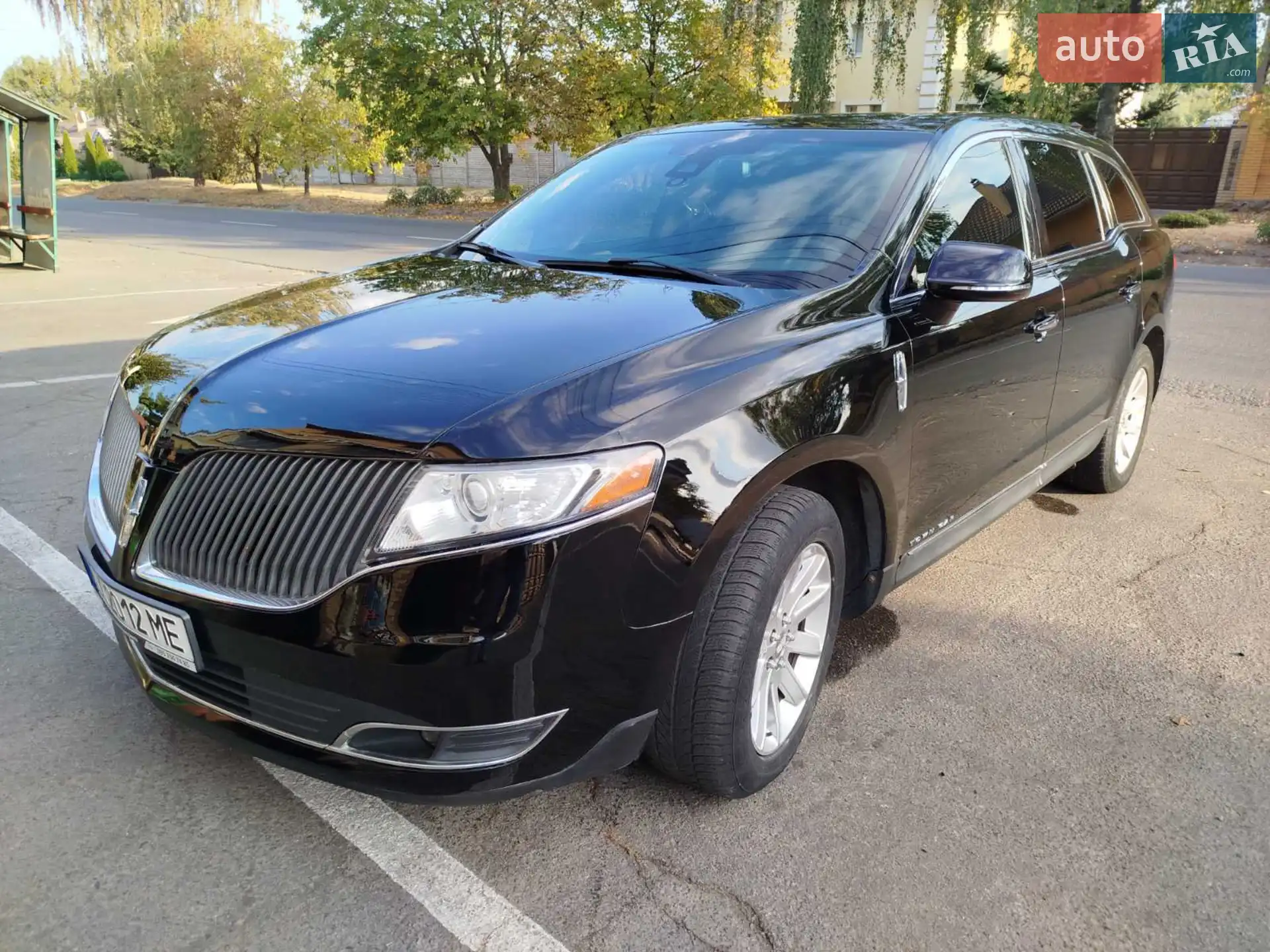 2017 Lincoln MKT - мініатюра 33
