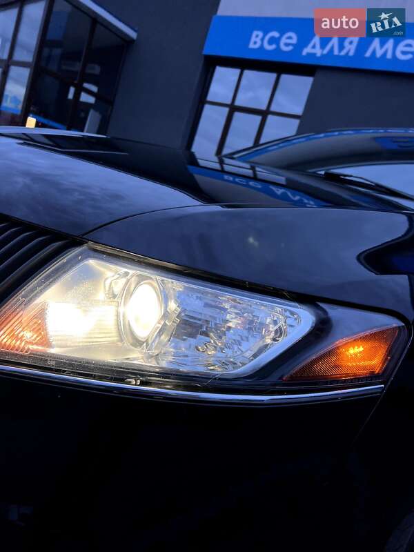 Внедорожник / Кроссовер Lincoln MKT 2016 в Житомире