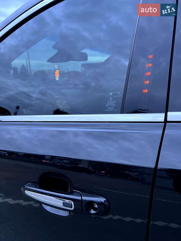 Внедорожник / Кроссовер Lincoln MKT 2016 в Житомире