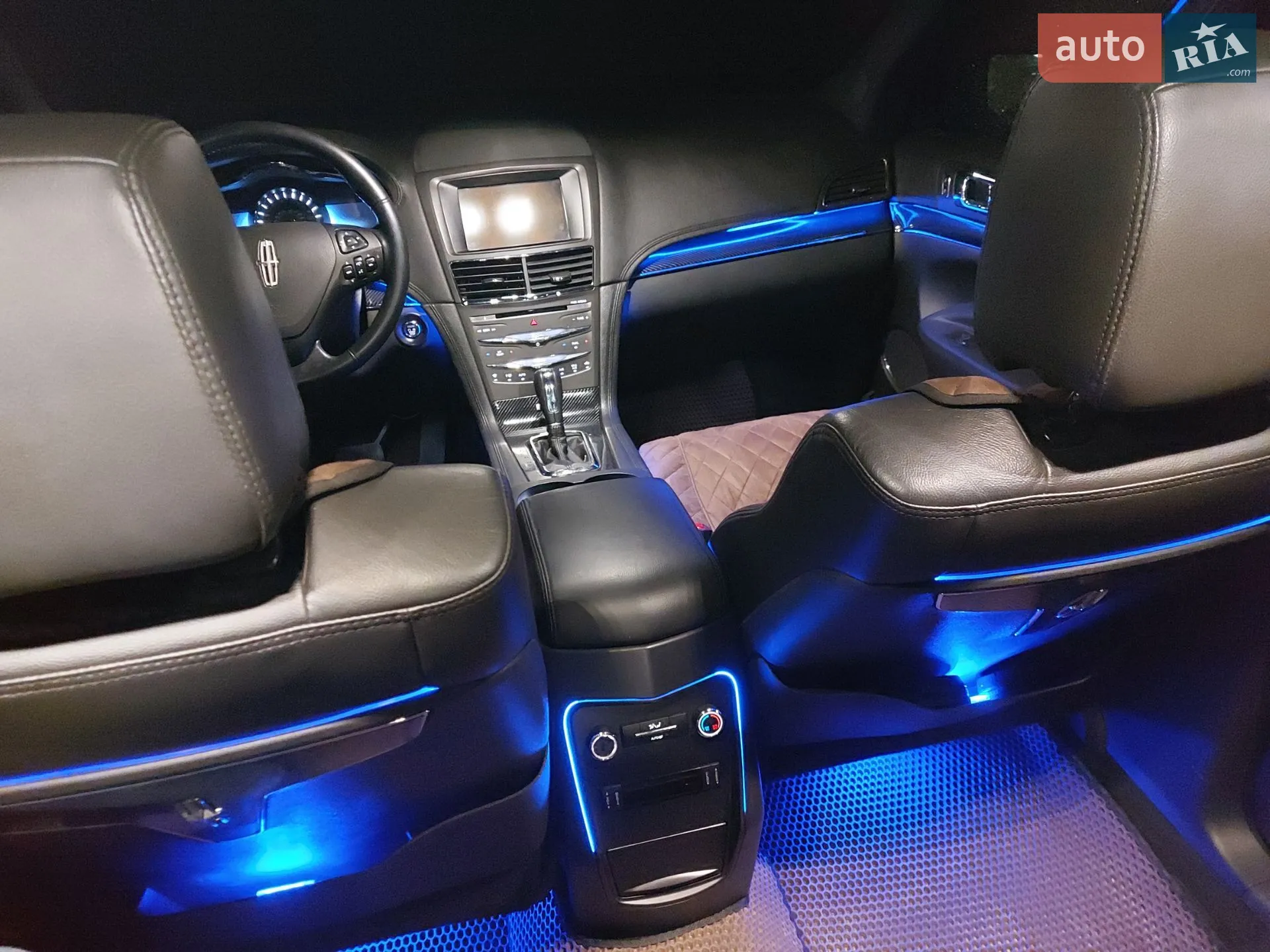 2017 Lincoln MKT - мініатюра 68