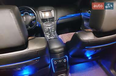 Внедорожник / Кроссовер Lincoln MKT 2017 в 