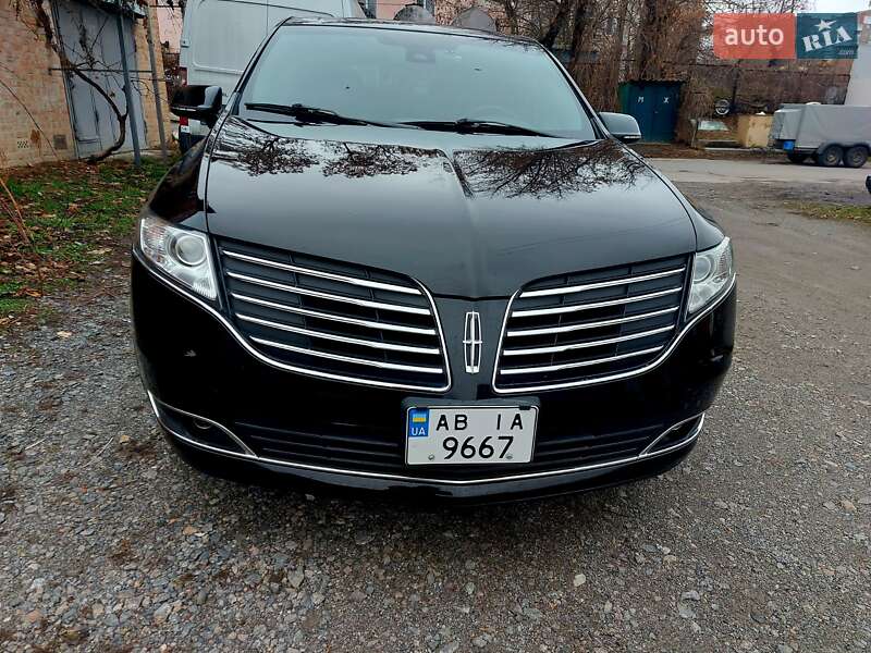 Внедорожник / Кроссовер Lincoln MKT 2017 в Виннице