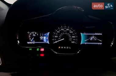 Внедорожник / Кроссовер Lincoln MKT 2017 в 