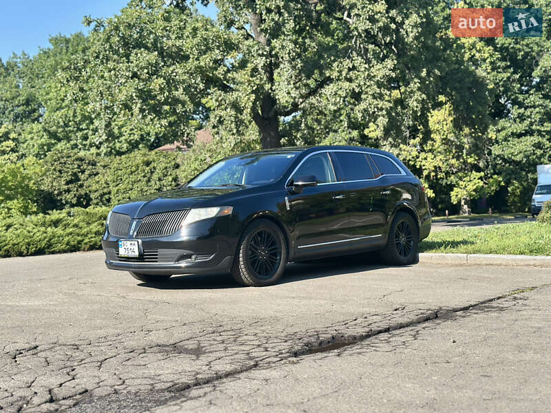 Внедорожник / Кроссовер Lincoln MKT 2016 в Киеве