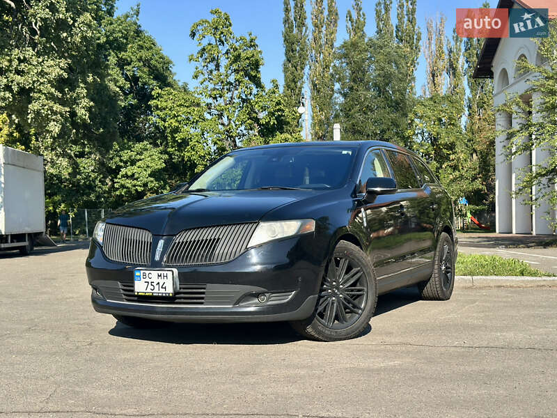 Внедорожник / Кроссовер Lincoln MKT 2016 в Киеве