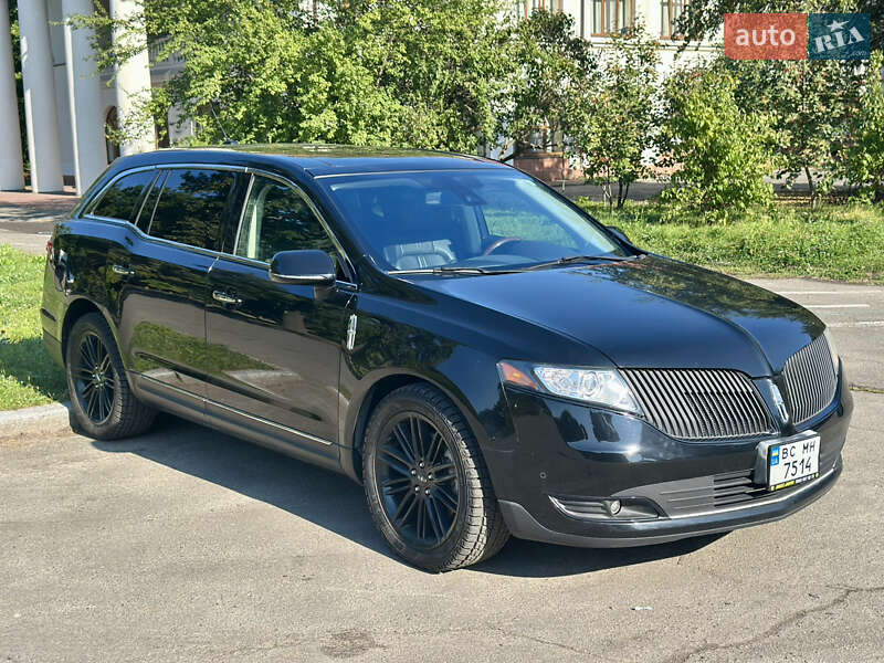 Lincoln MKT 2016