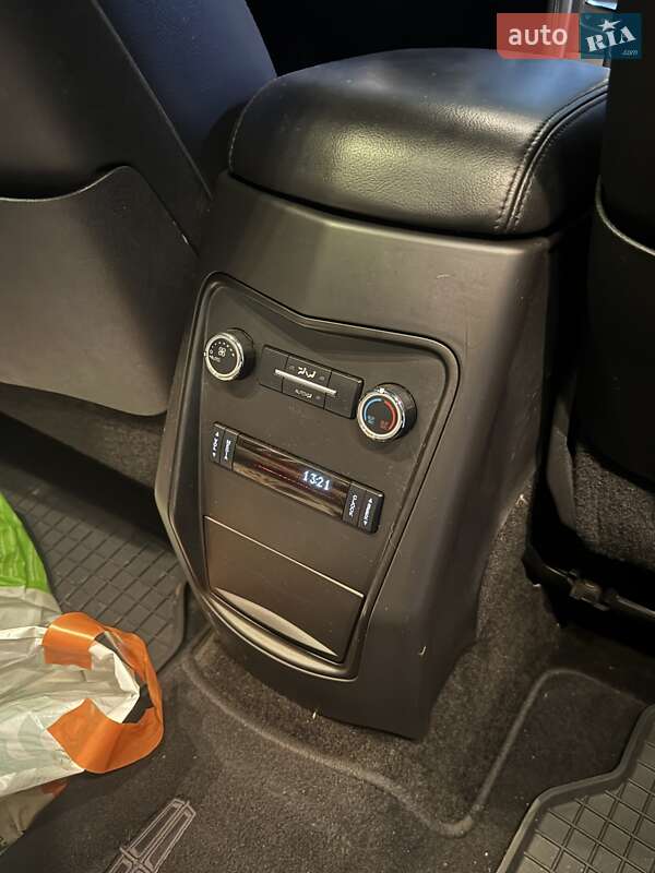 Внедорожник / Кроссовер Lincoln MKT 2017 в Харькове