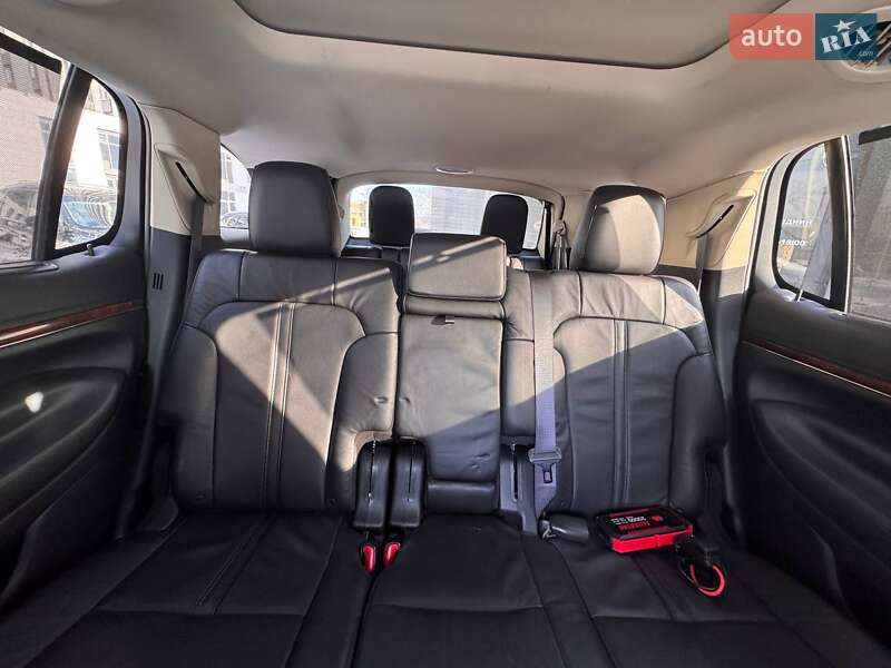 Внедорожник / Кроссовер Lincoln MKT 2016 в Киеве фото 29 Внедорожник / Кроссовер Lincoln MKT 2016 в Киеве