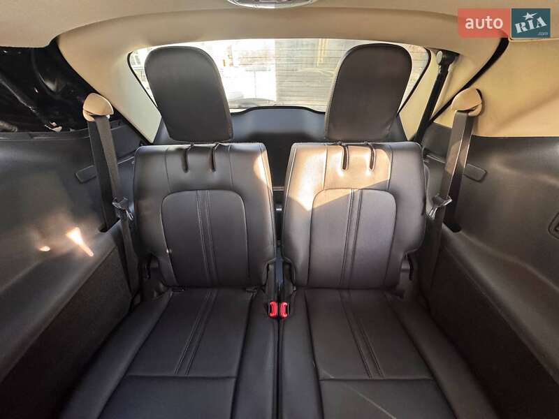 Внедорожник / Кроссовер Lincoln MKT 2016 в Киеве фото 35 Внедорожник / Кроссовер Lincoln MKT 2016 в Киеве