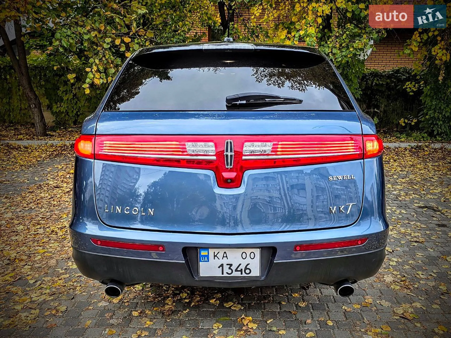 2019 Lincoln MKT - мініатюра 8