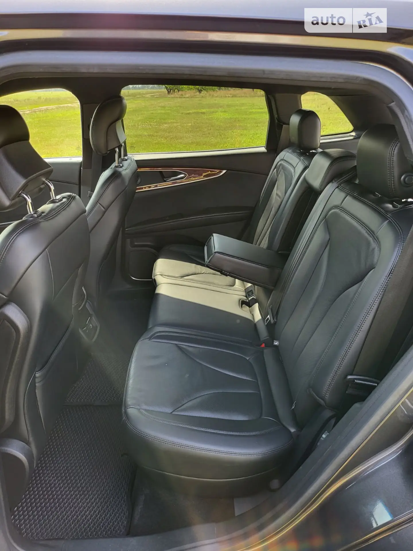 2017 Lincoln MKX - мініатюра 41