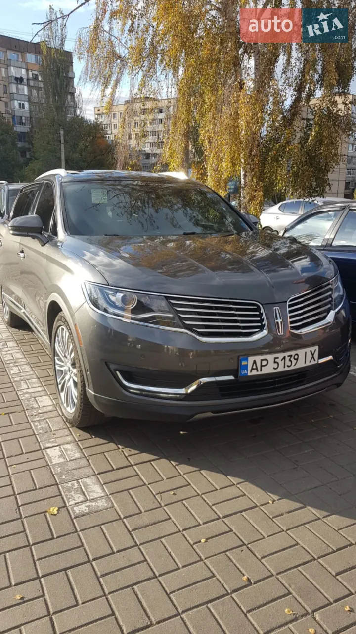 2016 Lincoln MKX - мініатюра 16