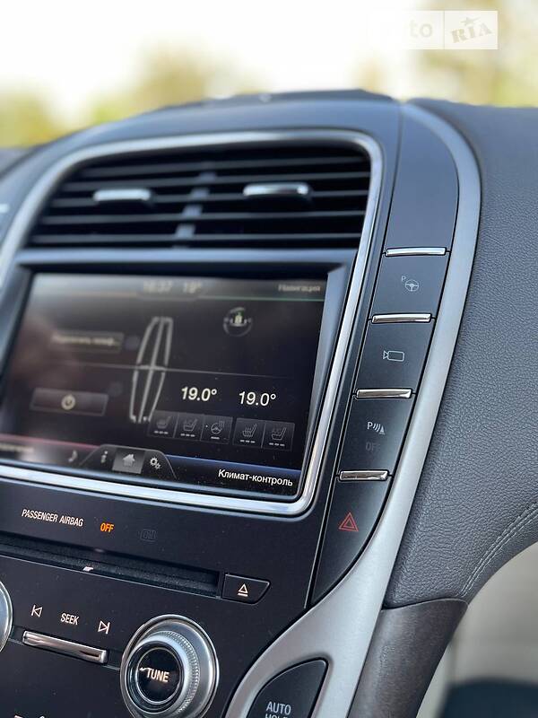 Позашляховик / Кросовер Lincoln MKX 2015 в Харкові