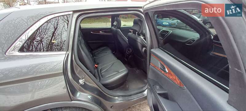 Позашляховик / Кросовер Lincoln MKX 2017 в Вишневому