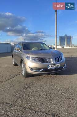 Позашляховик / Кросовер Lincoln MKX 2018 в 